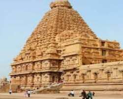 The vimana tower which is built using granite is one of the tallest towers in South India. It is estimated that about 60000 tons of granite were used 